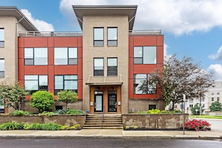 123 Aston Row Ln, Columbus, OH 43201
