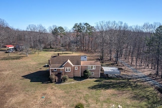 2357 Galts Mill Rd, Madison Heights, VA 24572