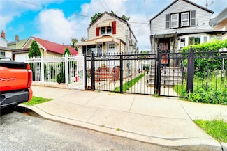13011 147th St, Jamaica, NY 11436