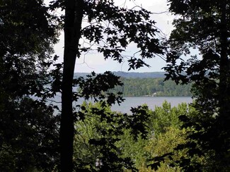 1420 River View Dr, Iuka, MS 38852