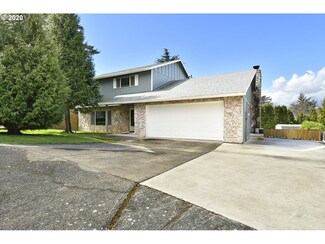 797 SW 5th Ct, Gresham, OR 97080