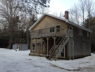 72 Settlers Dr, Hancock, ME 04640