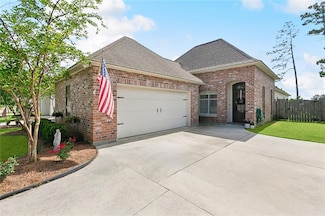 3108 Lost Lake Ln, Madisonville, LA 70447