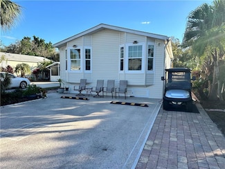 1514 Diamond Lake Cir, Naples, FL 34114