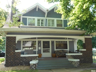 994 N Crafford St, Bushnell, IL 61422