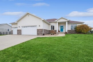 87 Cardinal Ave, Atkins, IA 52206