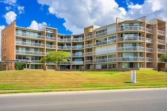 1006-2A Guadalupe St, Kerrville, TX 78028