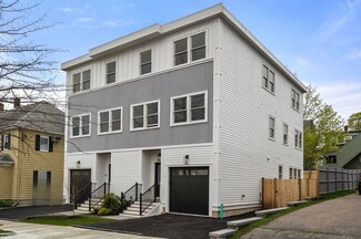 15 Gorham St Unit 1, Waltham, MA 02453
