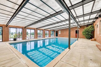 25 Beechtree Ln, Plainsboro, NJ 08536