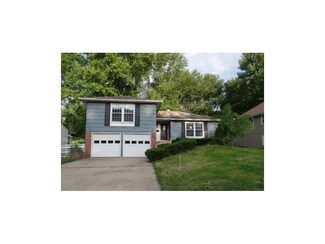 9130 Switzer St, Overland Park, KS 66214