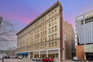 488 Wabasha St N Unit 303, Saint Paul, MN 55102