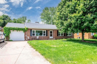 116 Sunset Ln, Germantown Hills, IL 61548