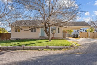 4594 N Utah Trail, Enoch, UT 84721