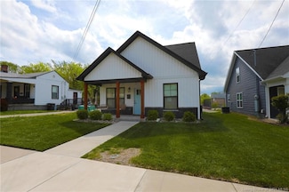 624 E 7th St, Jeffersonville, IN 47130