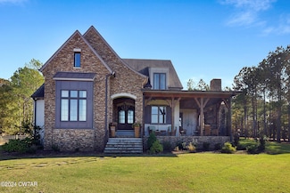 348 Countryside Dr, Lexington, TN 38351
