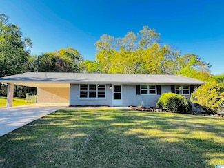 211 Oak Rd, Anniston, AL 36206