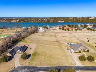 1102 Scandinavian Ct, Granbury, TX 76048