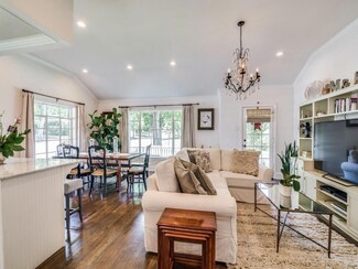 401 S Waddill St, McKinney, TX 75069