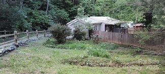 7881 Us 25 70 Hwy, Marshall, NC 28753