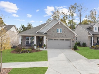 218 Floral Valley Dr, Woodstock, GA 30188