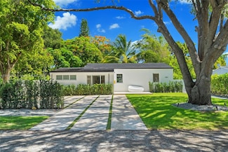 1003 NE 115th St, Biscayne Park, FL 33161