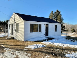 20645 45th Ave, Barryton, MI 49305