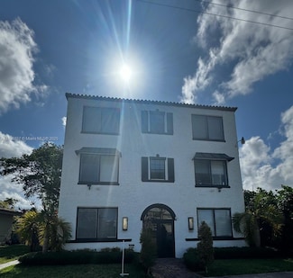 444 Ponce de Leon Blvd Unit 12, Coral Gables, FL 33134