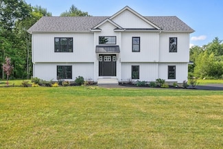 40 Jackson Ln, Barre, MA 01005