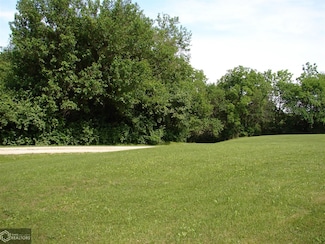 0 W Clay St, Mount Pleasant, IA 52641