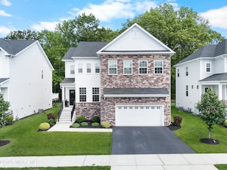 19 Kronenberg St, Tinton Falls, NJ 07724