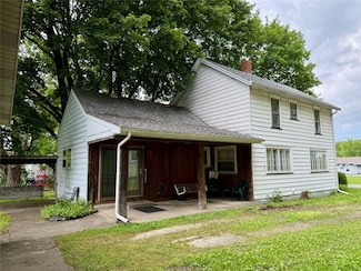 10331 Bowman Ave, Cranesville, PA 16410