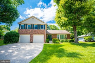 4533 Gilbertson Rd, Fairfax, VA 22032