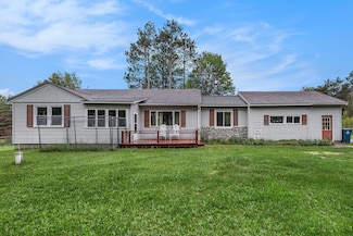 7694 Norconk Rd, Bear Lake, MI 49614