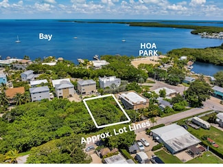 0 Lakeview and Poinciana Dr, Key Largo, FL 33037