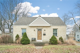 1755 Brown St, Akron, OH 44301