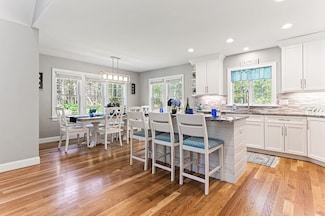 65 Saint Marks Rd, Falmouth, MA 02536