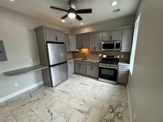 273 16th Ave Unit 3F, Newark, NJ 07103