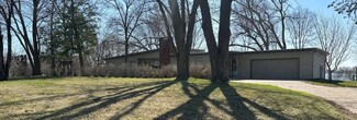 414 Park St, Lake View, IA 51450