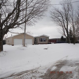 9924 Parish Rd, Copenhagen, NY 13626