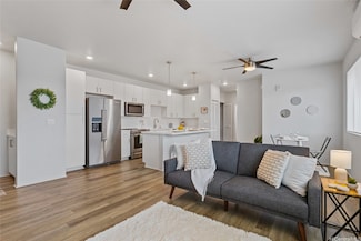 91-3575 Iwikuamoo St Unit 405, Ewa Beach, HI 96706