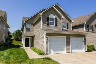 2024 Hickoryleaf Ln, Raymore, MO 64083