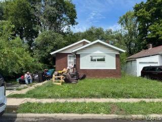 541 N 27th St, East Saint Louis, IL 62205