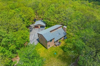 146 Algonquin Trail, Albrightsville, PA 18210