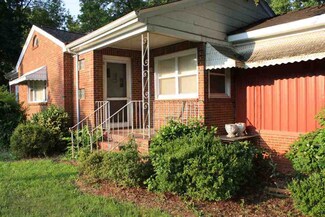 3902 White Horse Rd, Greenville, SC 29611