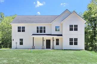 334 N Ohioville Rd, New Paltz, NY 12561