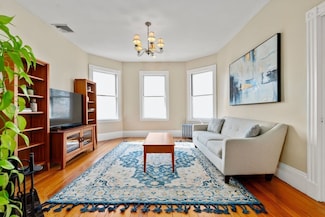 32 Adelaide St Unit 2, Jamaica Plain, MA 02130