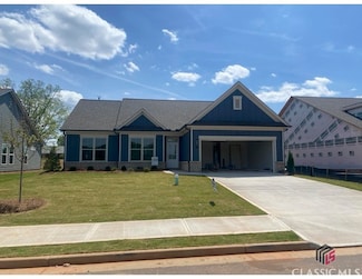 396 Glenside Dr, Jefferson, GA 30549