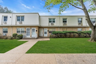 73 White St Unit C, Eatontown, NJ 07724