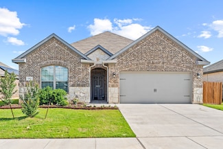 1404 Eagle Nest Dr, Azle, TX 76020