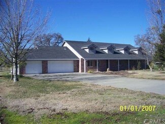 8721 Hollis St, Los Molinos, CA 96055